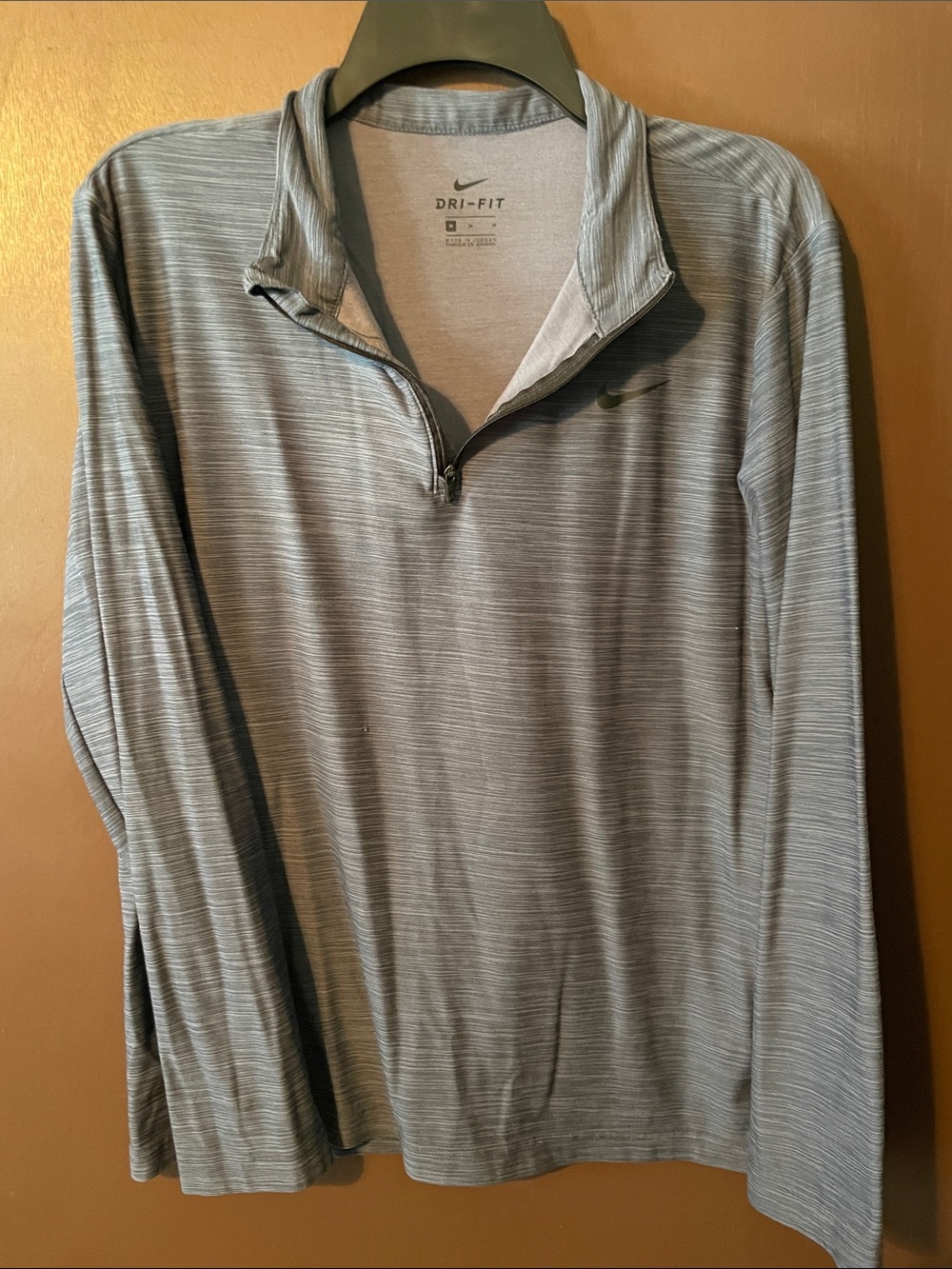 Nike Light Heather light blue Dri-FIT Quarter-Zip Pullover